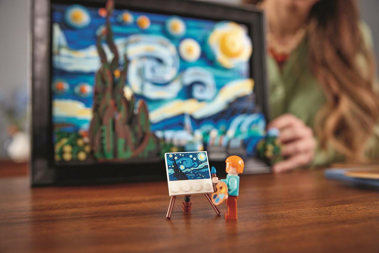 „Gwiazdzista nocâ€ Vincenta van Gogha w wersji LEGO