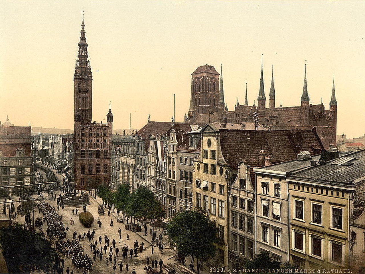 Dom Ławników zwany Nowym, choć w potocznej mowie gdańszczan bardziej znany jako Sień Gdańska - foto Yanek - fotopolska.eu