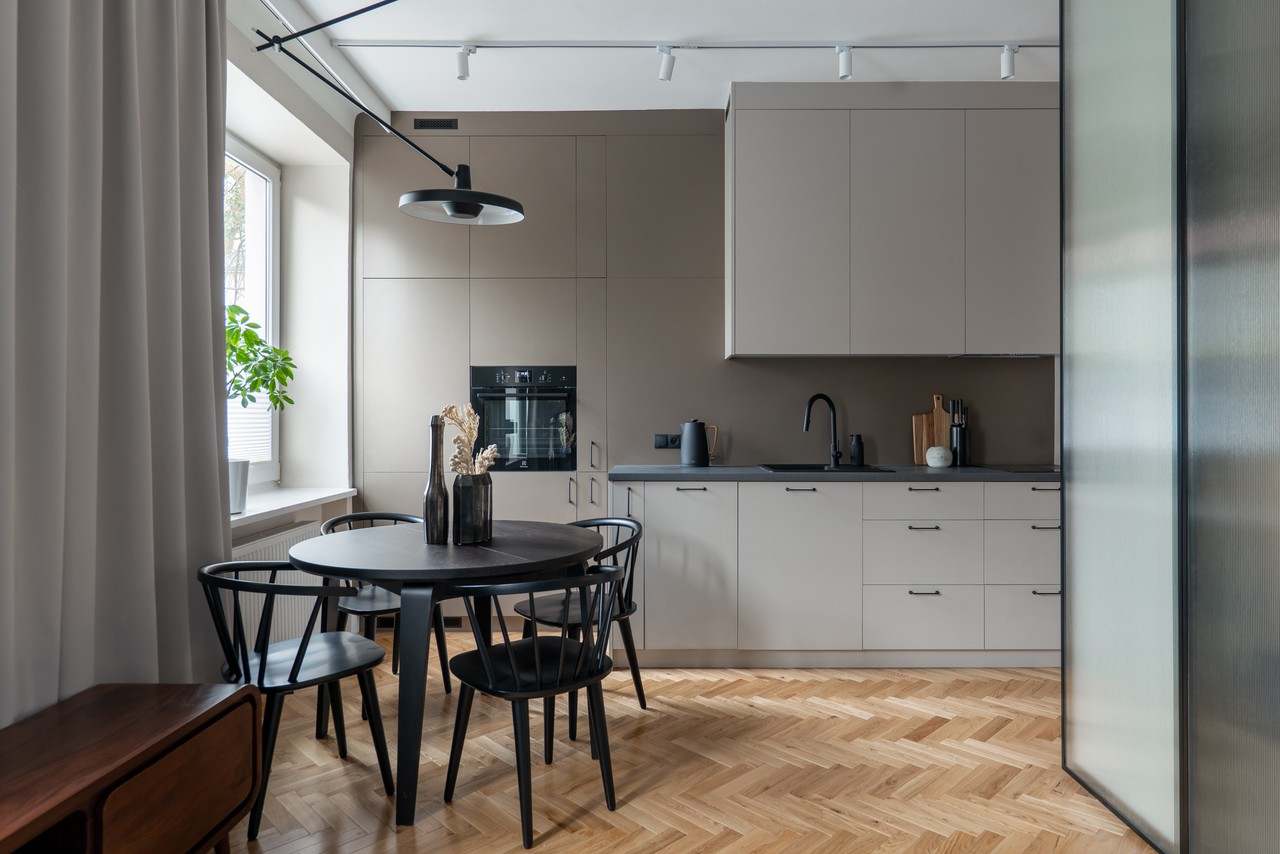 A masculine interior in the heart of warsaw - project Katarzyna Denst - photo Piotr Czaja