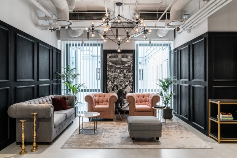 Biuro Solutions Rent Coworking projektu The Design Group