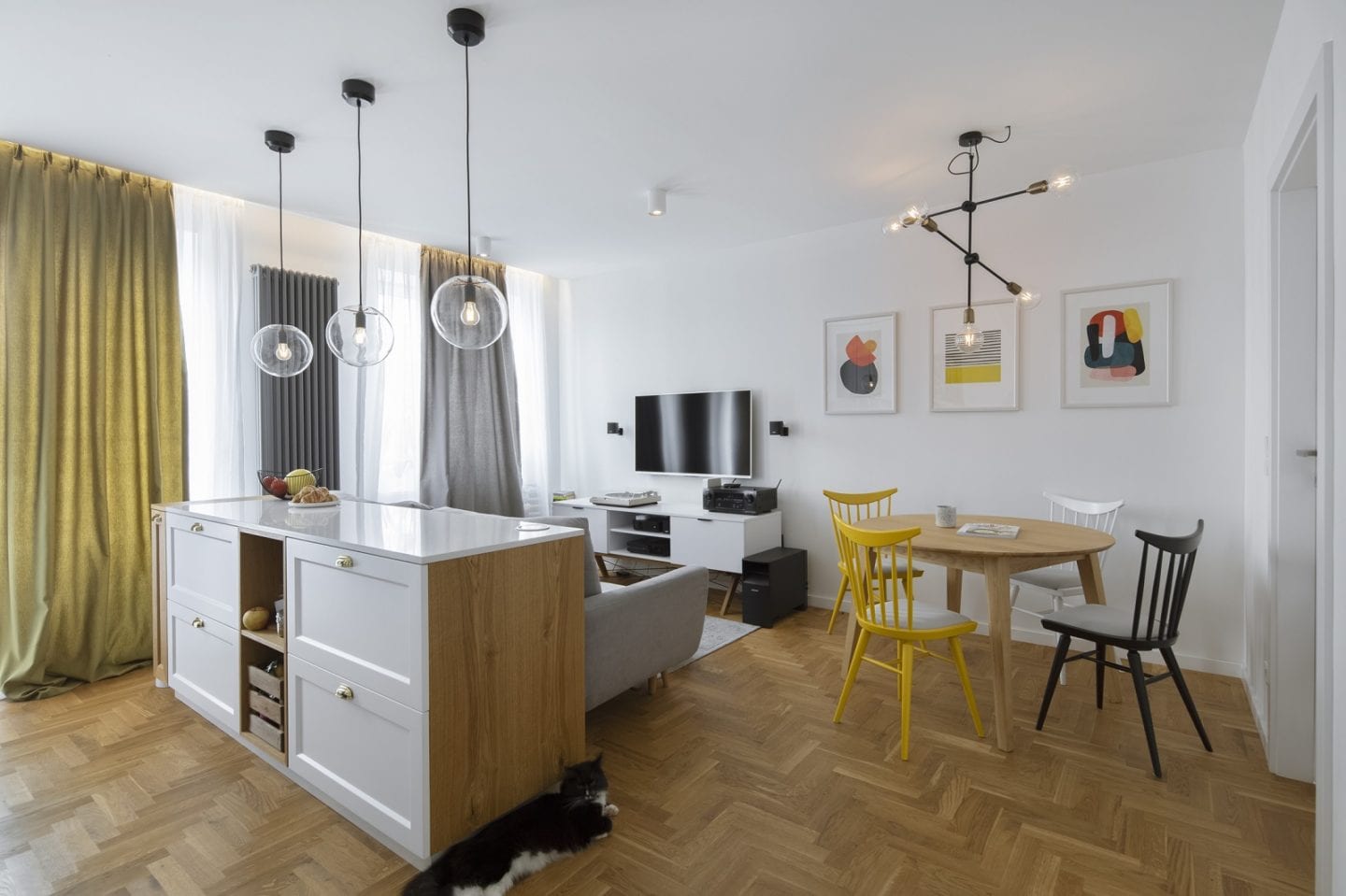 Biuro architektowniczne MADAMA i apartament na Żoliborzu