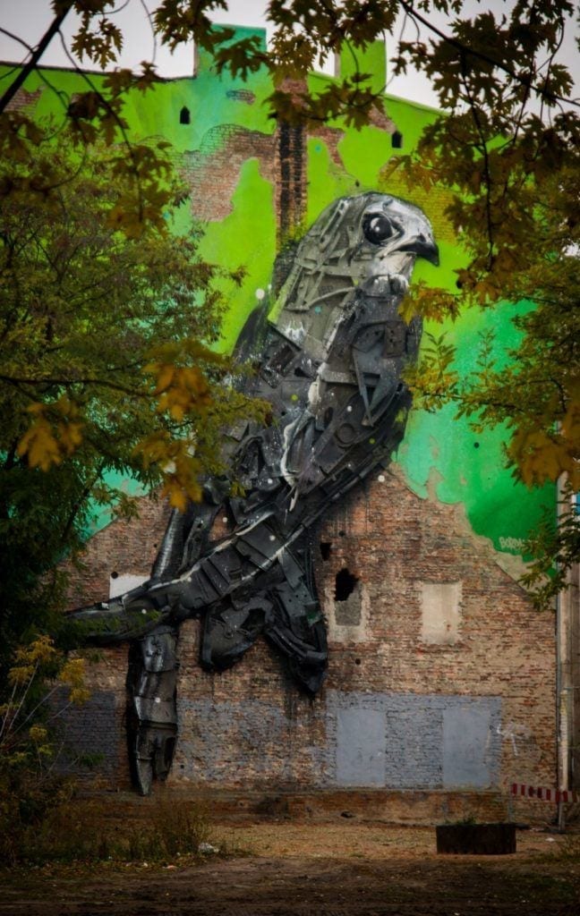 Murale czyli piękny romans sztuki z miastem - Bordalo II Apus Jerzyk 2015