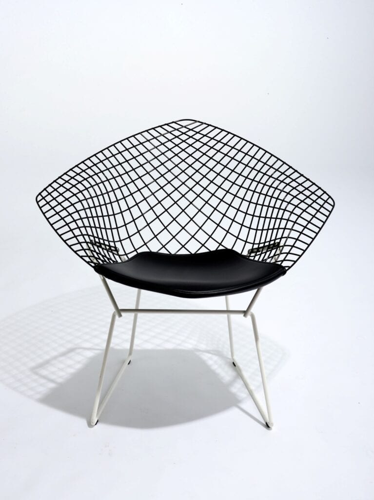 Meble ażurowe - przykłady, pomysły i inspiracje - Bertoia Collection