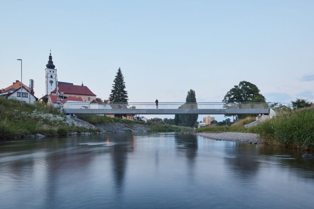 Betonowy most w Příborze - projekt pracowników Instytutu Kloknera z Politechniki Praskiej - foto BoysPlayNice