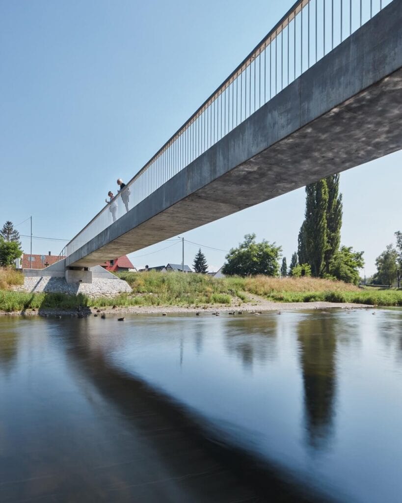 Betonowy most w Příborze - projekt pracowników Instytutu Kloknera z Politechniki Praskiej - foto BoysPlayNice