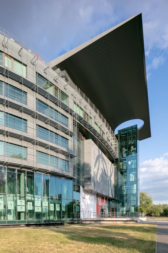 Centrum Olimpijskie im. Jana Pawła II w Warszawie - projekt Kulczyński Architekt - foto Piotr Krajewski