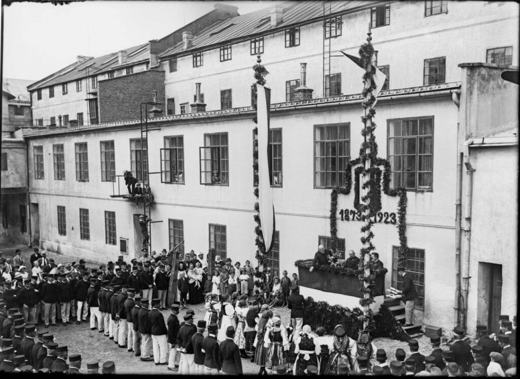 160 lat fabryki mebli giętych w Bystricach pod Hostynem - brygada strażacka