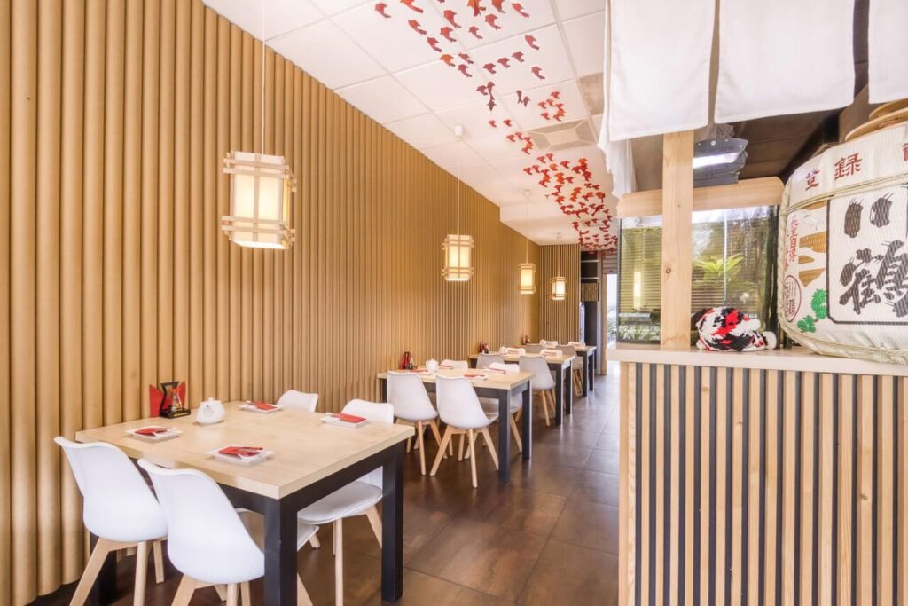 Hikari KOI Sushi na Sadybie - projekt W+M Architektura - foto Dariusz Majgier