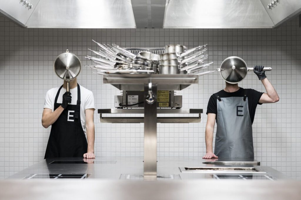 The Eatery - czeskie bistro projektu NEUHÄUSL HUNAL - foto Studio Flusser