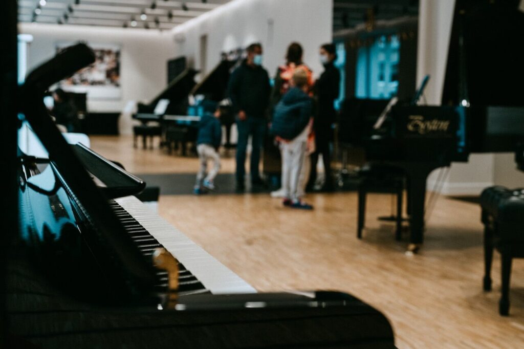 Riff Pianosalon - warszawski dom fortepianów Steinway & Sons - foto Izabella Kędzierska