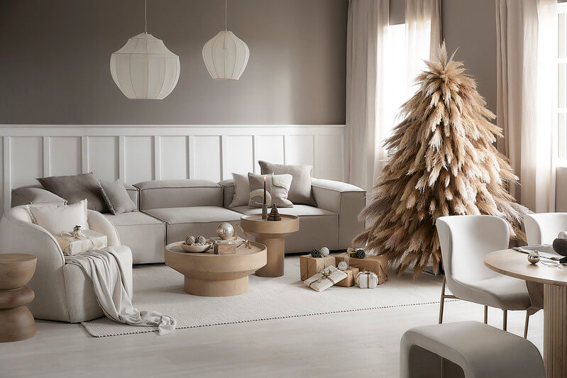 Przegląd świątecznych dekoracji - inspiracje i porady - Salon w stylu Natural Christmas Westwing