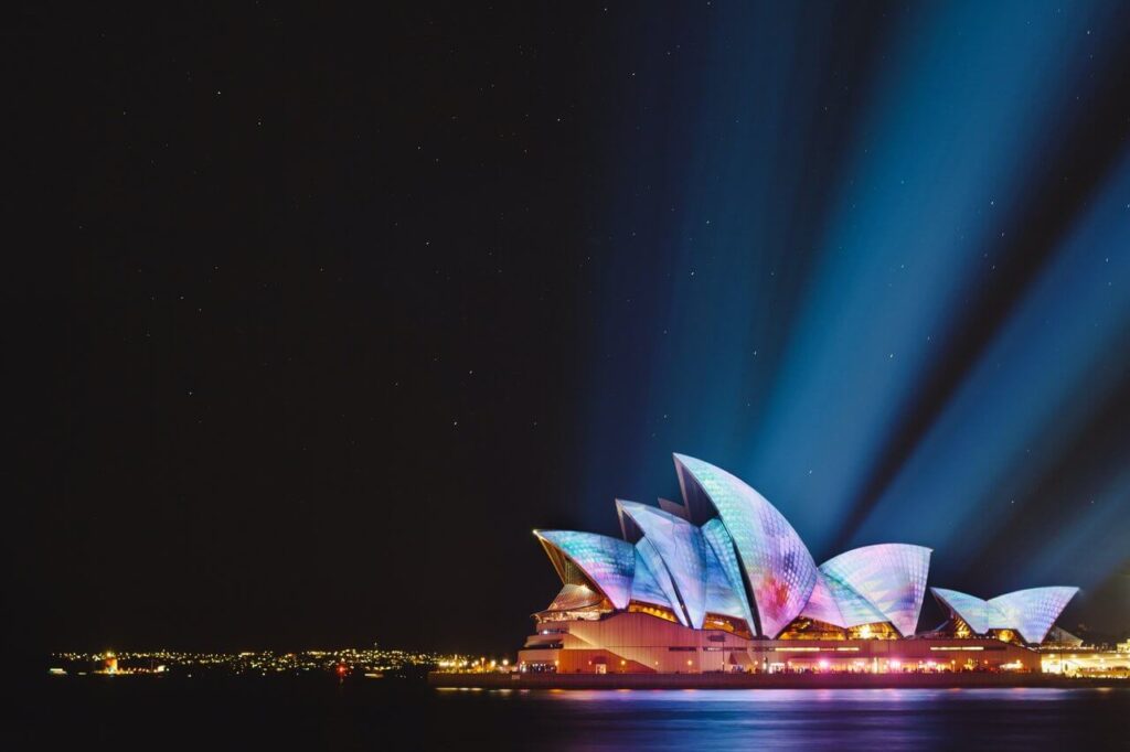 Opera w Sydney - informacje i ciekawostki - foto Ethan Ou - Unsplash