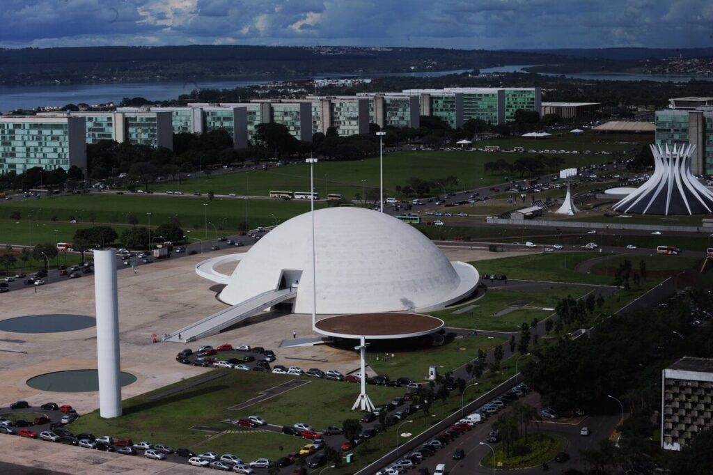 Oscar Niemeyer - Complexo Cultural da República