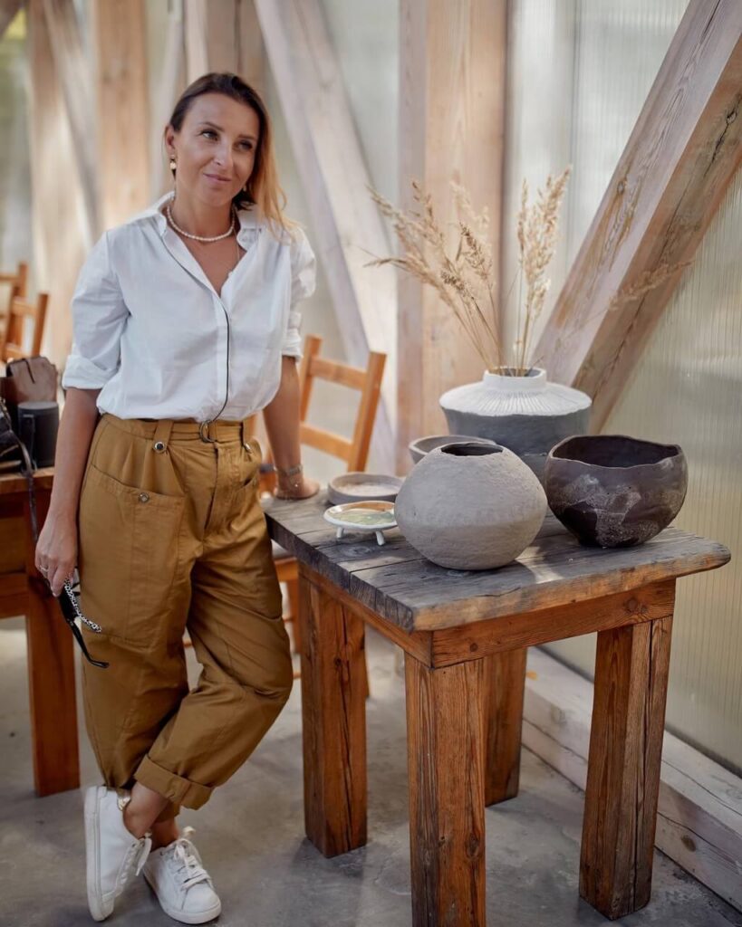 Ula Michalak – miłość i radość poprzez obrazy, ceramikę i design