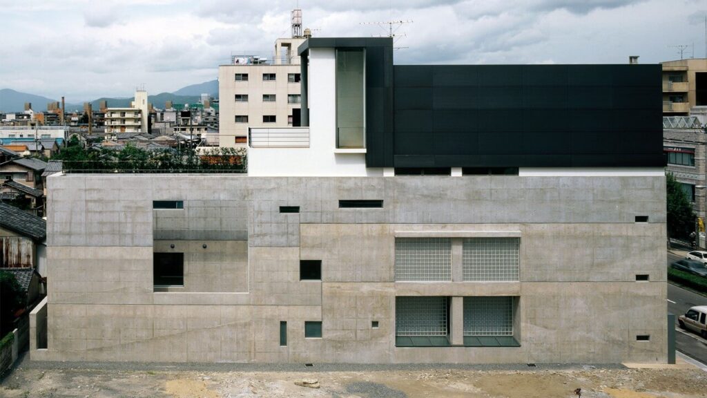 David Chipperfield - Toyota Auto Kyoto - foto Alberto Piovano