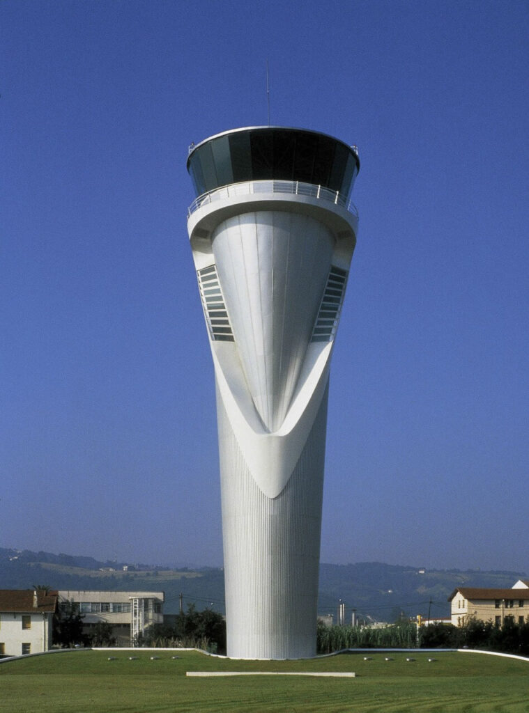 Santiago Calatrava Valls - Sondica Airport Control Tower