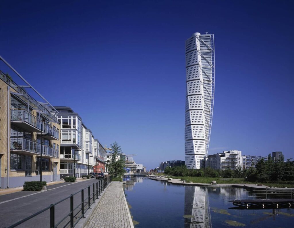 Santiago Calatrava Valls - Turning Torso