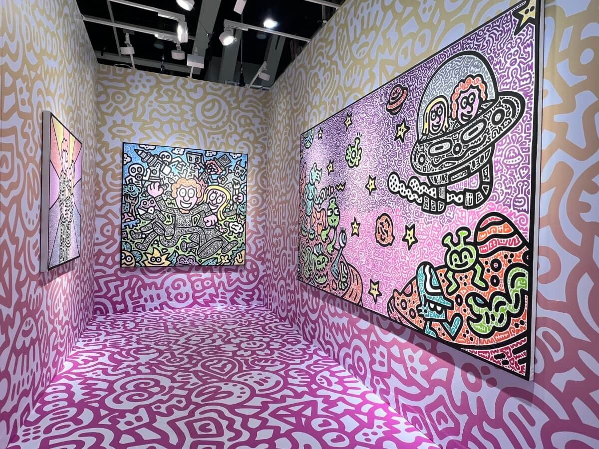 Sztuka od Mr. Doodle w Art Basel Hongkong - foto Pearl Lam Galleries