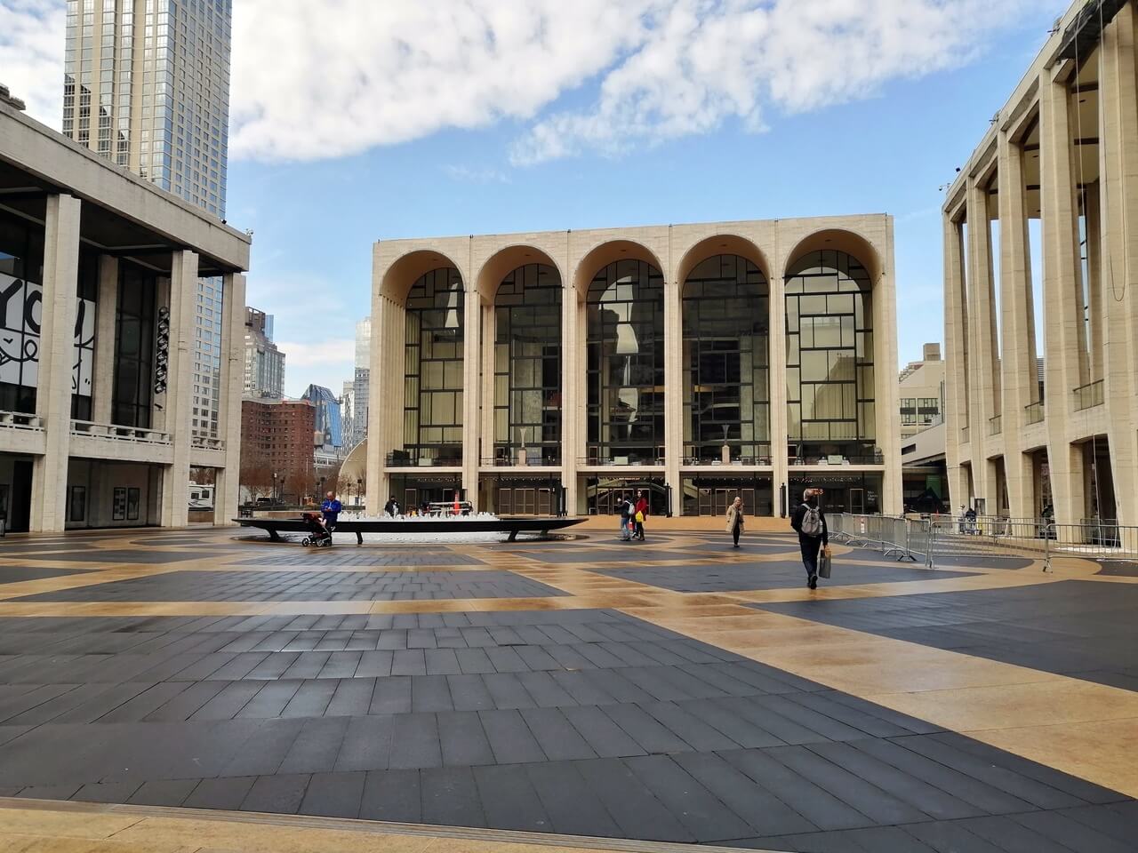 The Metropolitan Opera - foto Enric Domas - Unsplash