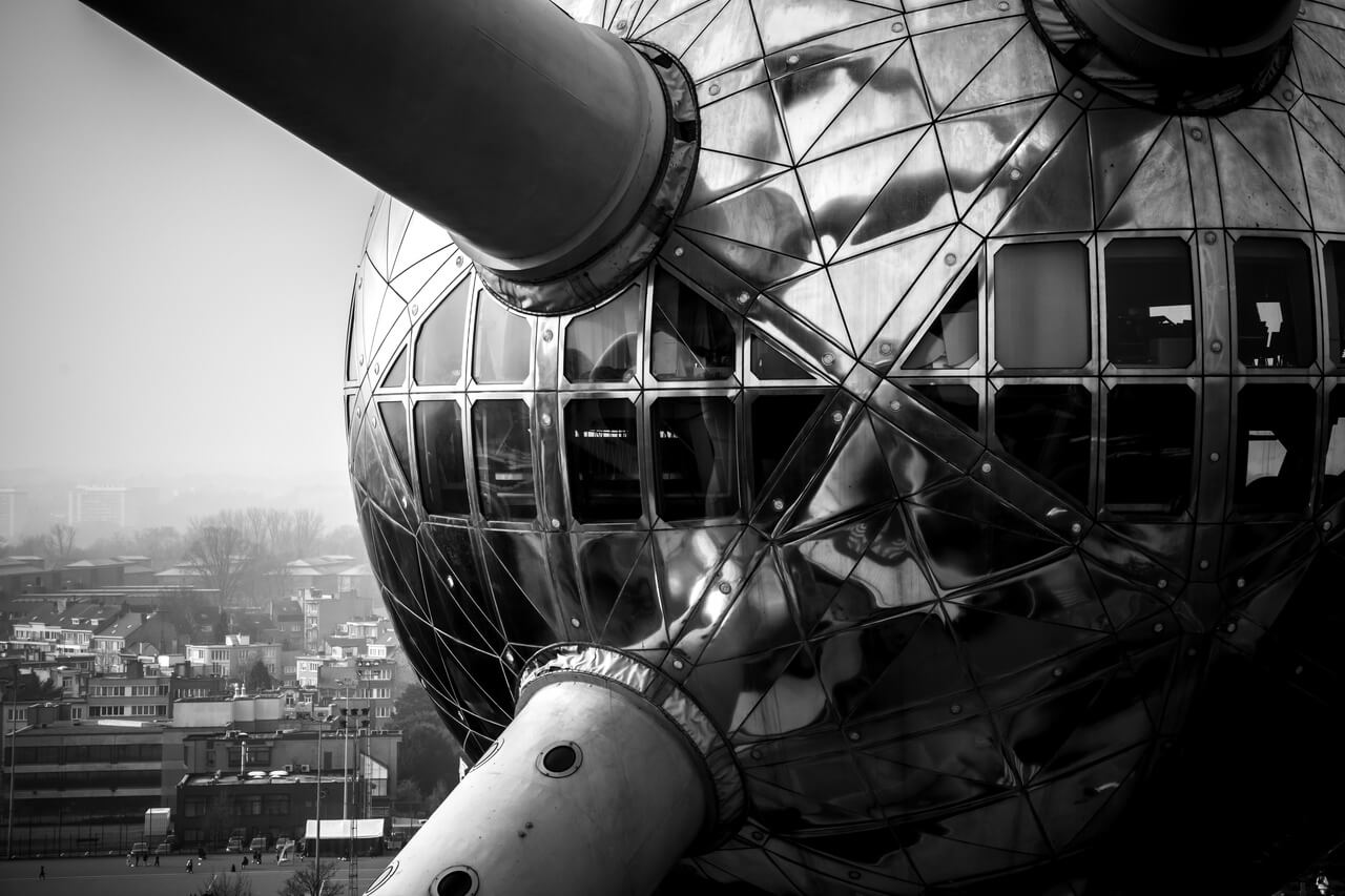 Atomium Brussels - foto Leonhard Niederwimmer - Unsplash