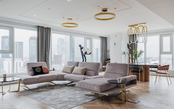 150-metrowy elegancki apartament z Warszawą w tle