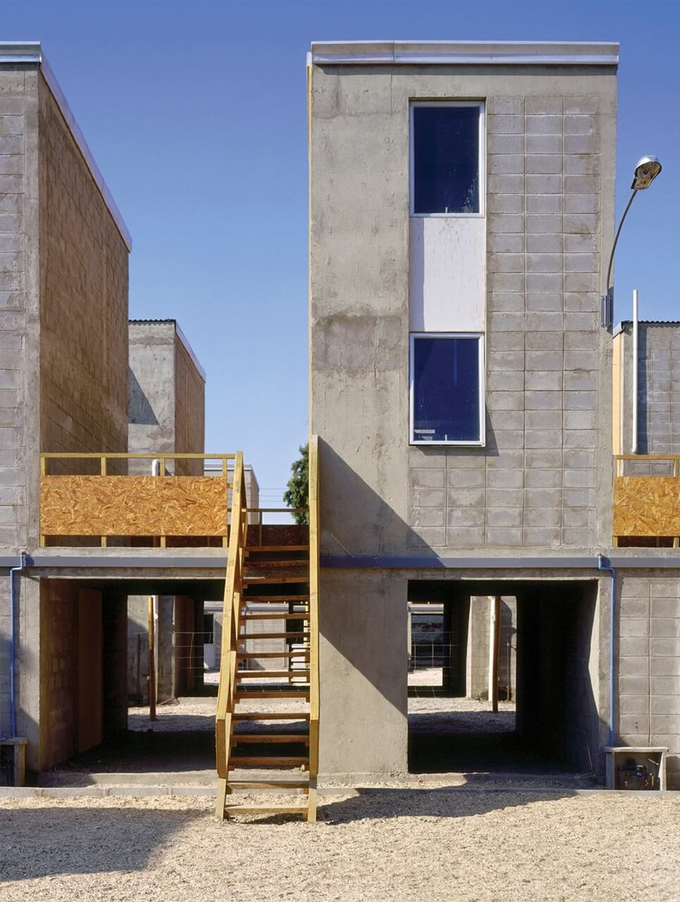 Alejandro Aravena - Quinta Monroy - foto Cristobal Palma