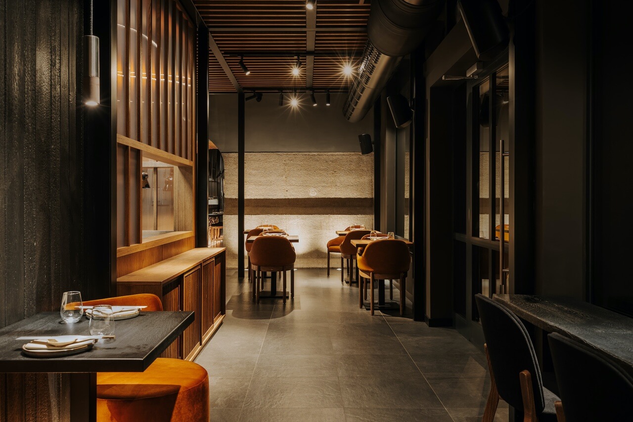 NASU japanese restaurant & lounge - nowy standard wśród japońskich restauracji w Polsce - projekt CUDO Studio - foto Migdał Studio