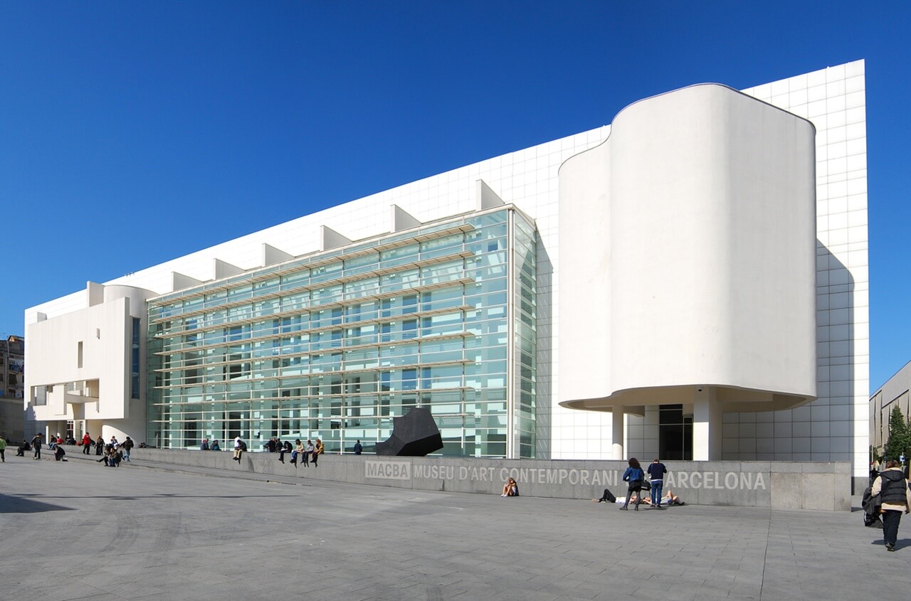 Richard Meier - Muzeum Sztuki Nowoczesnej - Barcelona - MACBA