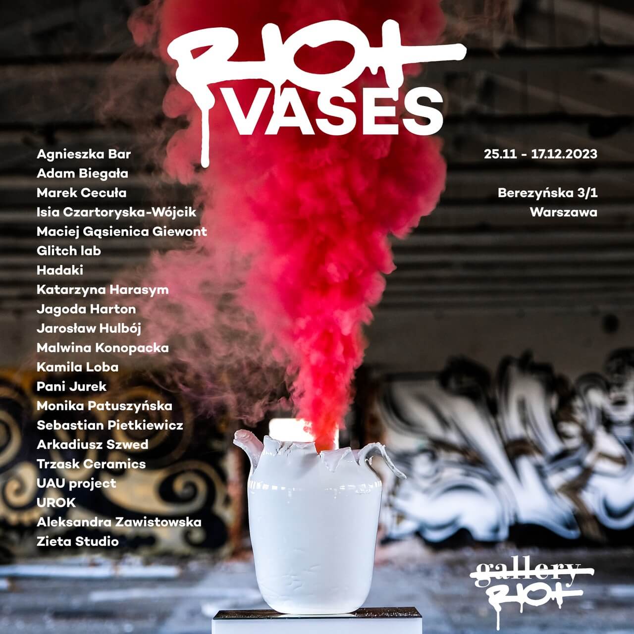 Wystawa RIOT VASES w RIOT GALLERY - projekty wazonów ponad 20 polskich twórców