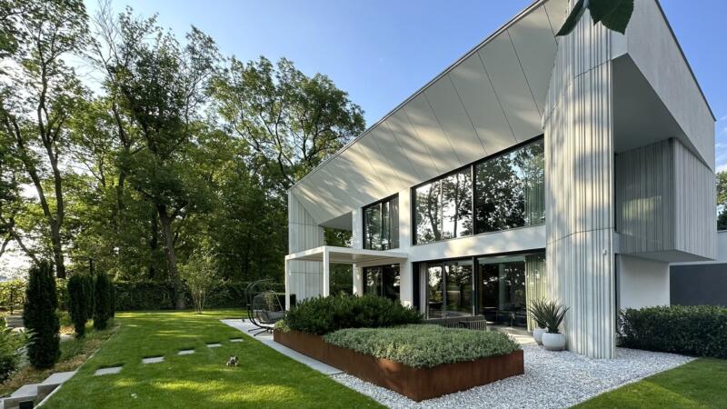 House design by JABRAARCHITECTS