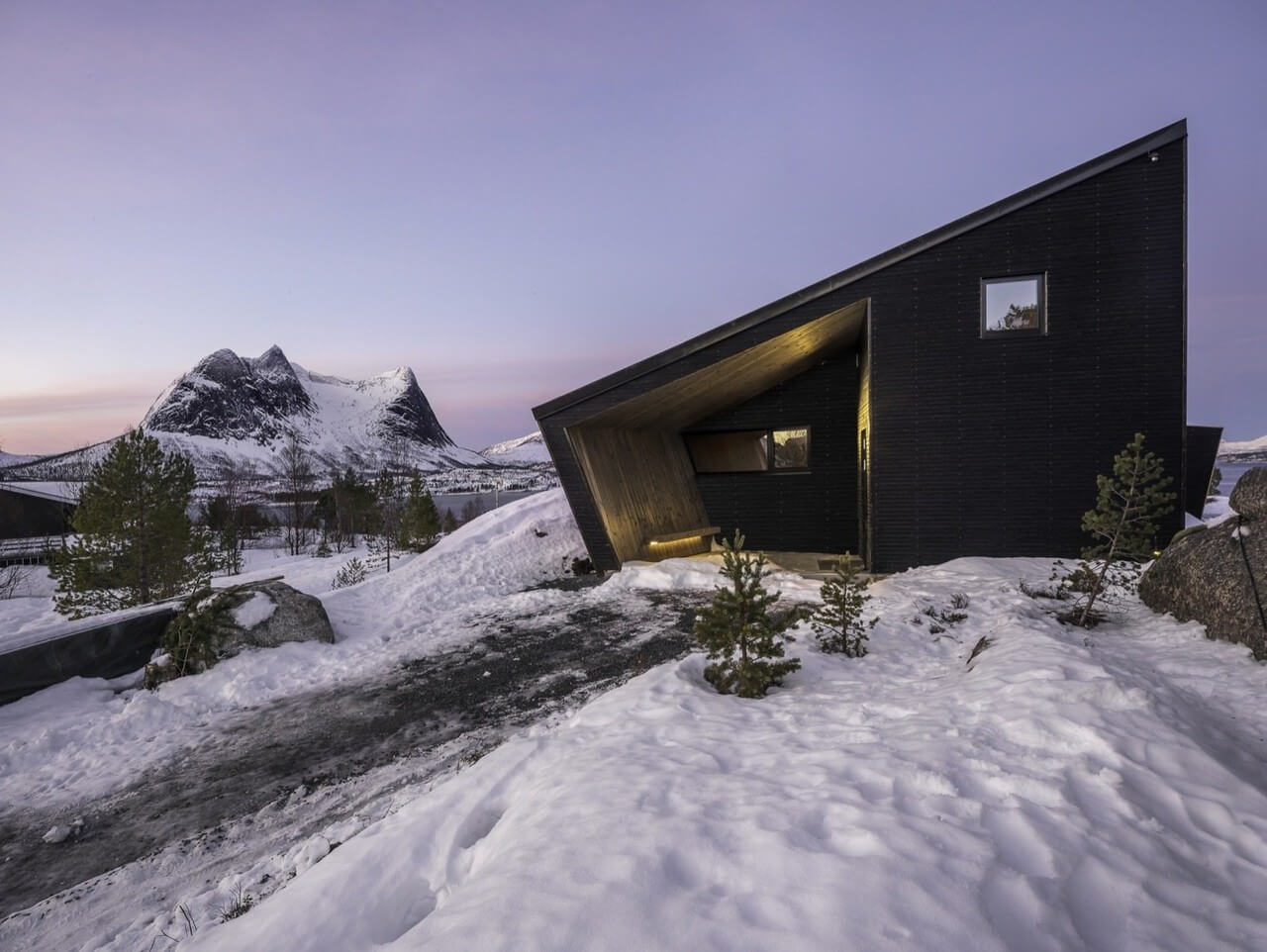 Efjord Cabin - nowoczesny dom na norweskiej wyspie