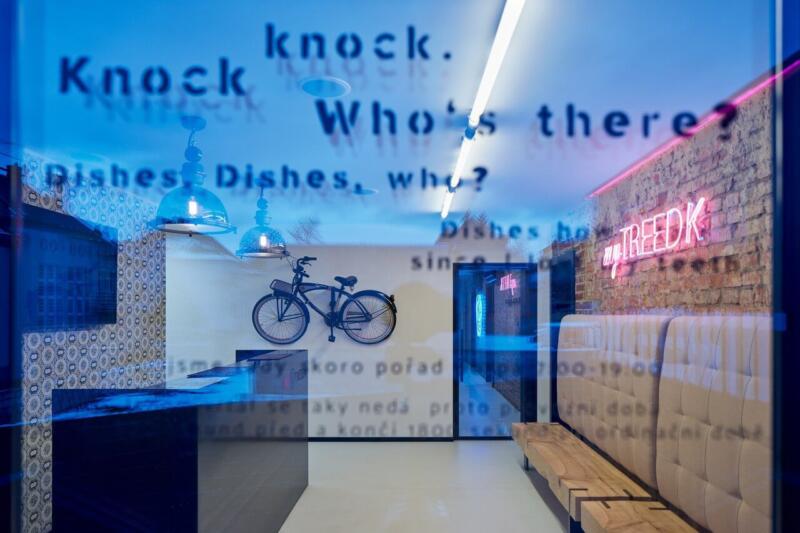 Nietypowa klinika dentystyczna w Opawie - projekt QARTA ARCHITEKTURA - foto BoysPlayNice