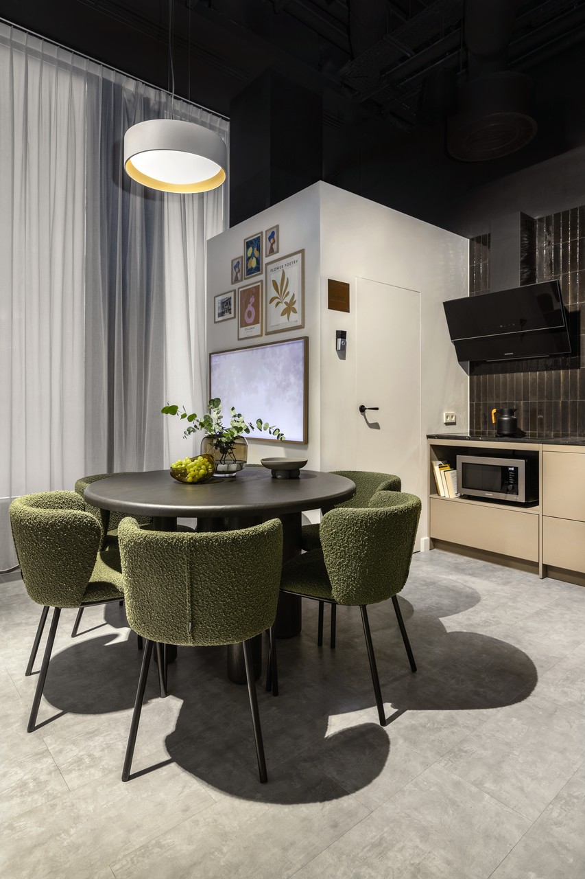 Smart Home w eleganckiej odsłonie – warszawski showroom marki Samsung - projekt Decoroom - foto Wnętrza w Obiektywie