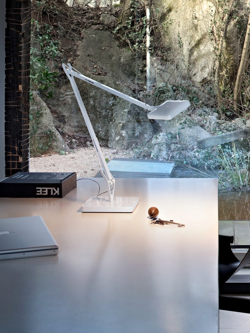 Lampy Kelvin dla Flos - projekt Antonio Citterio