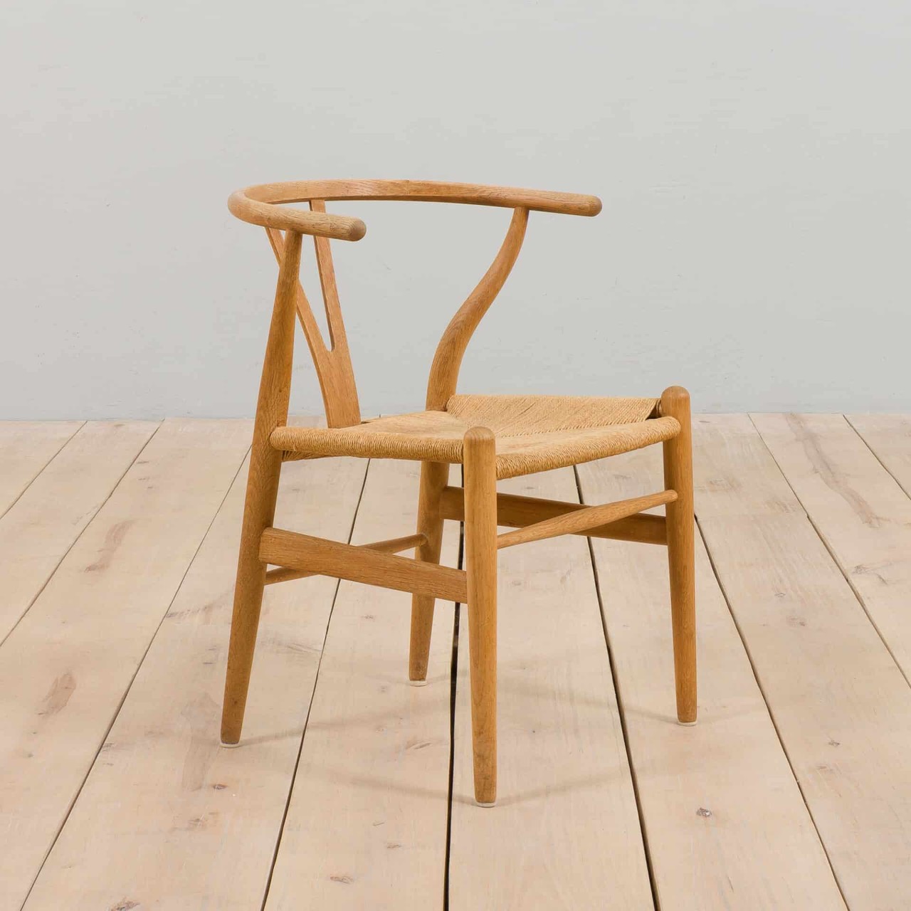 Hans J. Wegner – Wishbone Chair