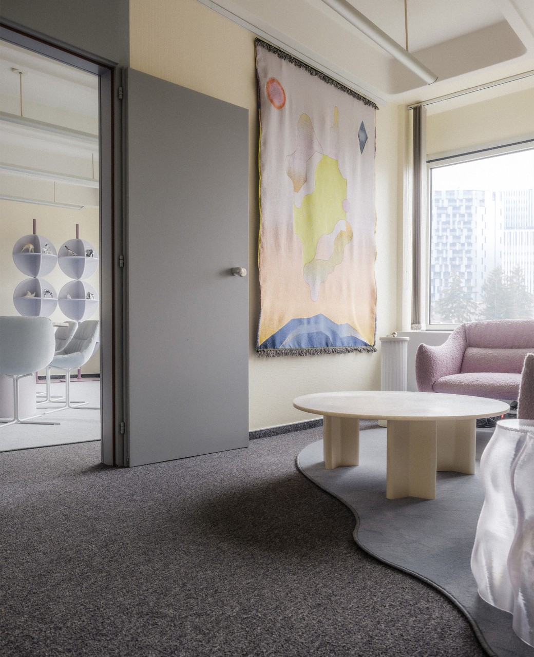 Polska sztuka i design podbijają Brukselę. Tak wygląda wystawa „Regeneracja” - foto Marek Swoboda