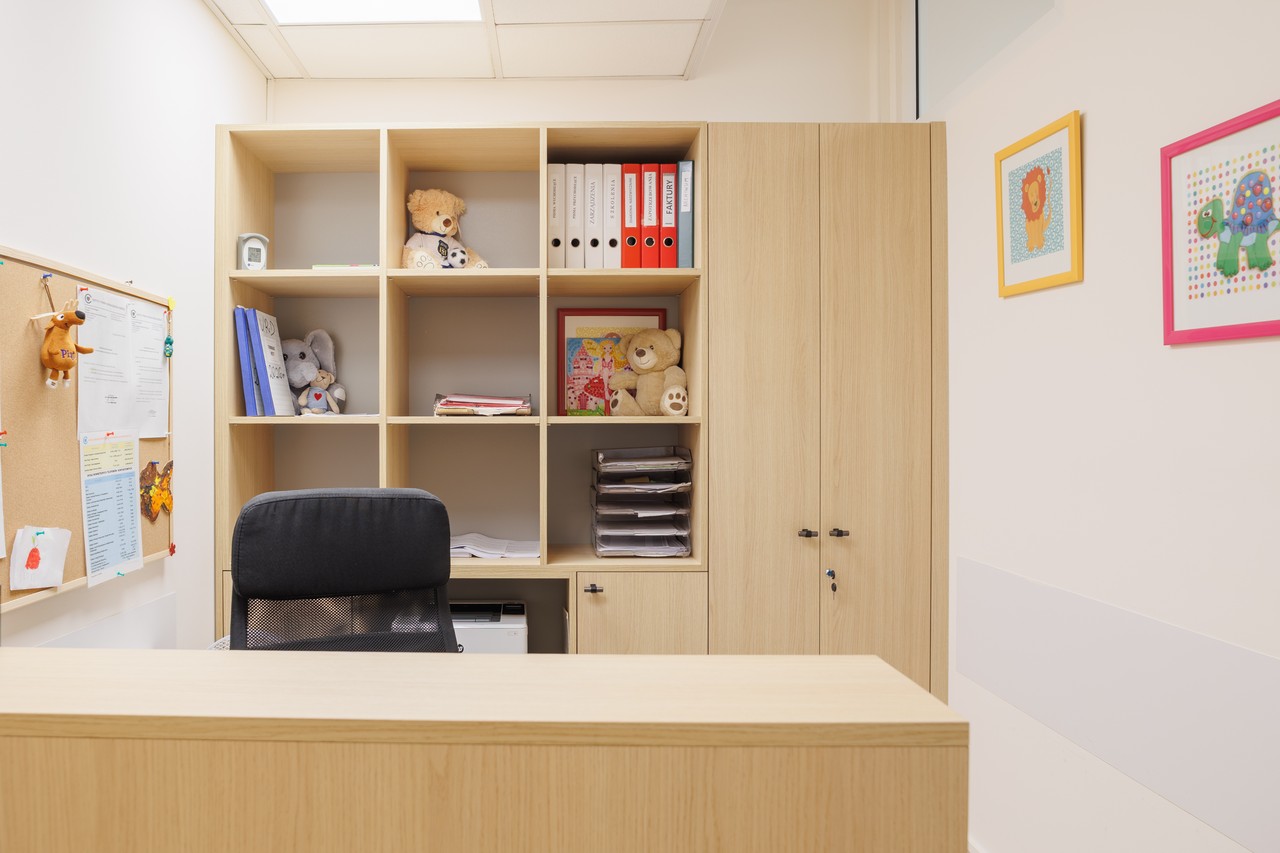 Metamorfoza w Centrum Zdrowia Dziecka. Mali pacjenci są zachwyceni - projekt Decoroom - foto Marek Koptyński