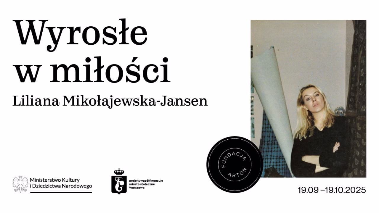 Plakat wystawy z nowoczesnym projektem tkaninowym.