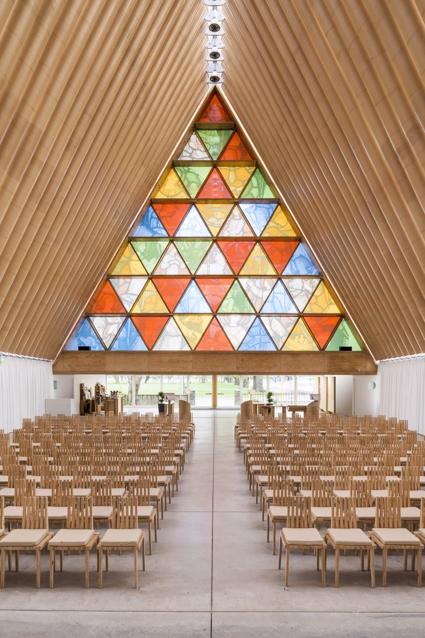 Cardboard Cathedral, Nowa Zelandia, 2013, foto Stephen Goodenough
